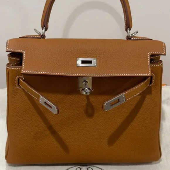HERMÈS - Kelly 25 Togo, Gold/Palladium - Picture 5 of 10